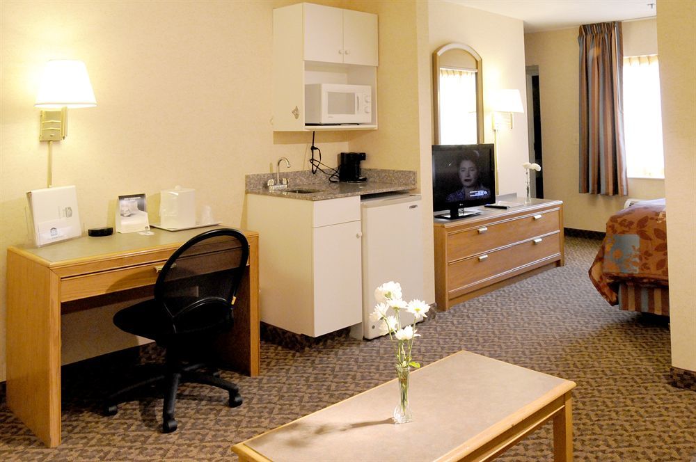 Fairfield By Marriott Inn & Suites Uncasville Mohegan Sun Area Exterior foto