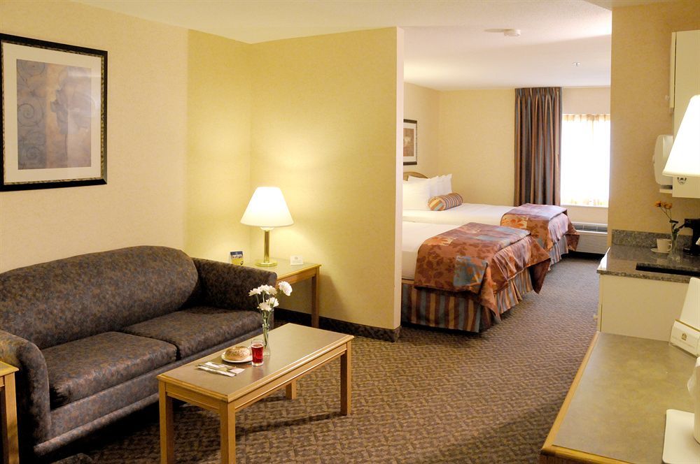 Fairfield By Marriott Inn & Suites Uncasville Mohegan Sun Area Exterior foto