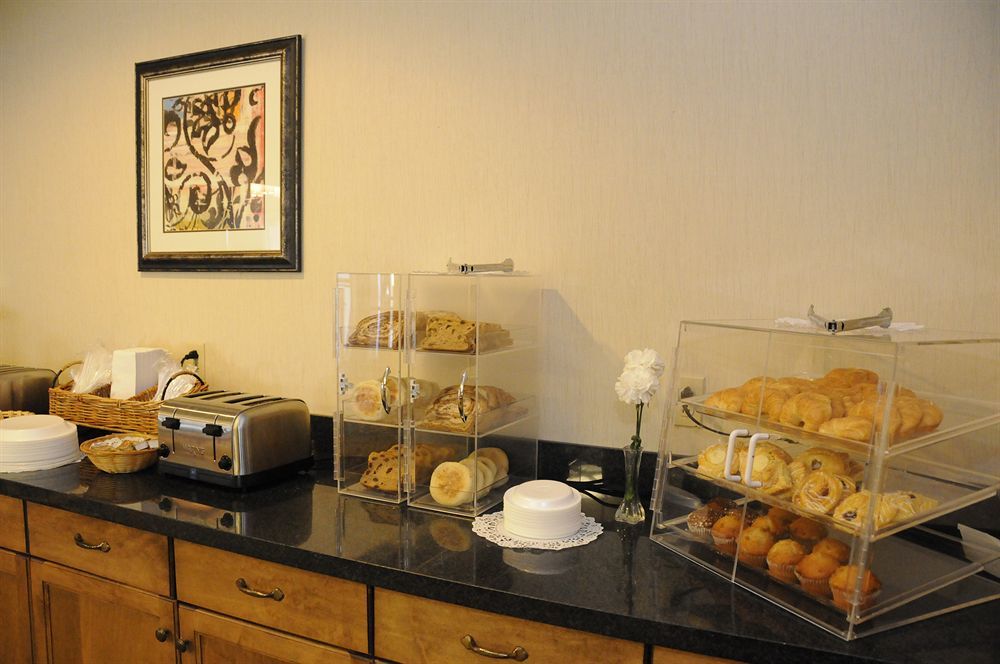 Fairfield By Marriott Inn & Suites Uncasville Mohegan Sun Area Exterior foto